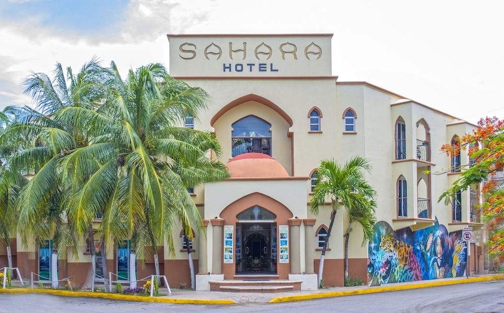 Sahara Hotel 5/71