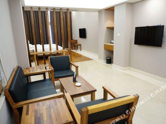 Huicheng Siji Hotel 26/32