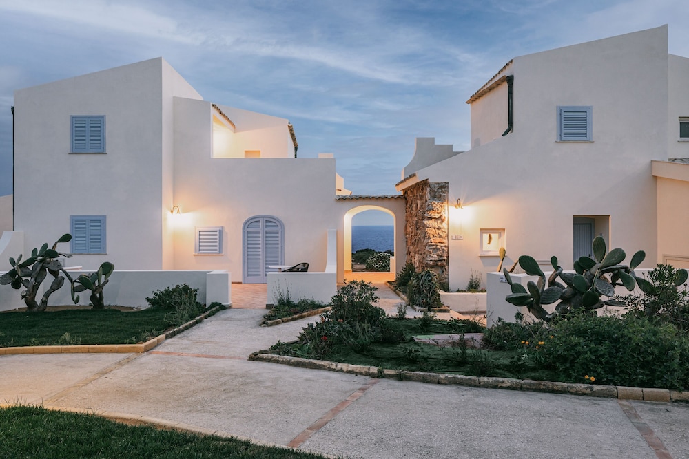 Mangia's Favignana Resort 43/49