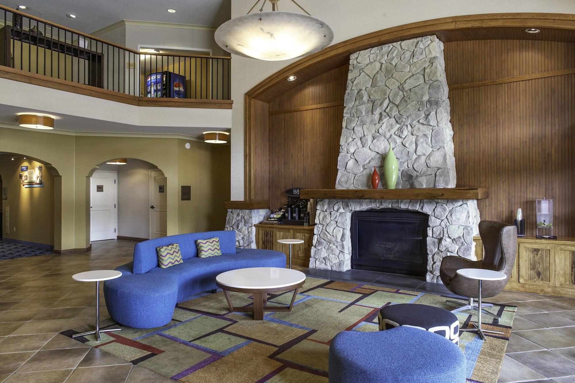 Fairfield Inn And Suites Santa Rosa Sebastopol 9/28
