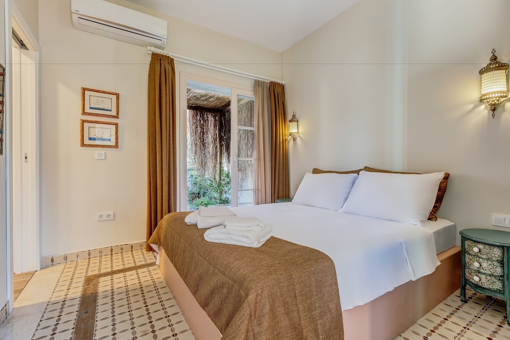 Vespera Hotel 22/43