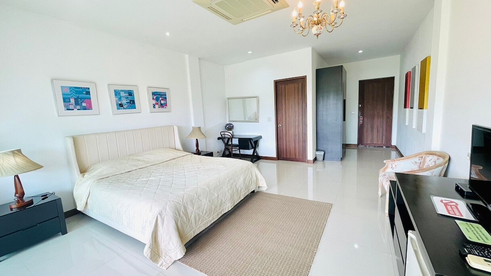 Baan Ing Khao 14/50