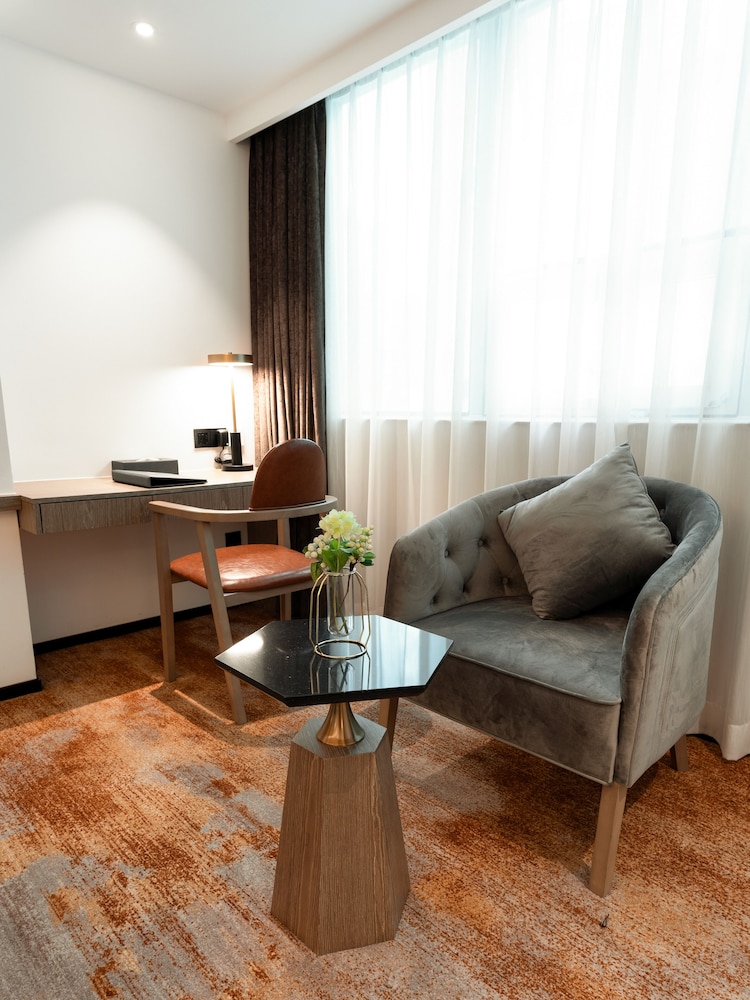 Ztl Hotel 34/49