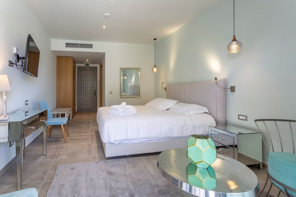 Elysian Luxury Hotel & Spa 11/50