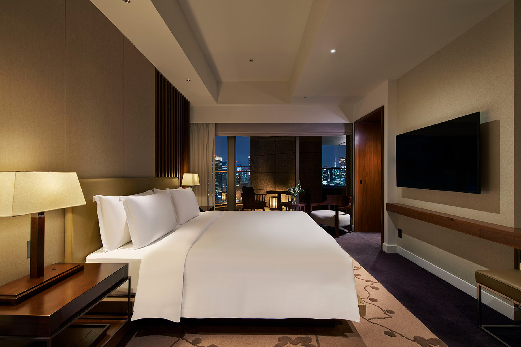 Garden Suite, King Bed, Balcony