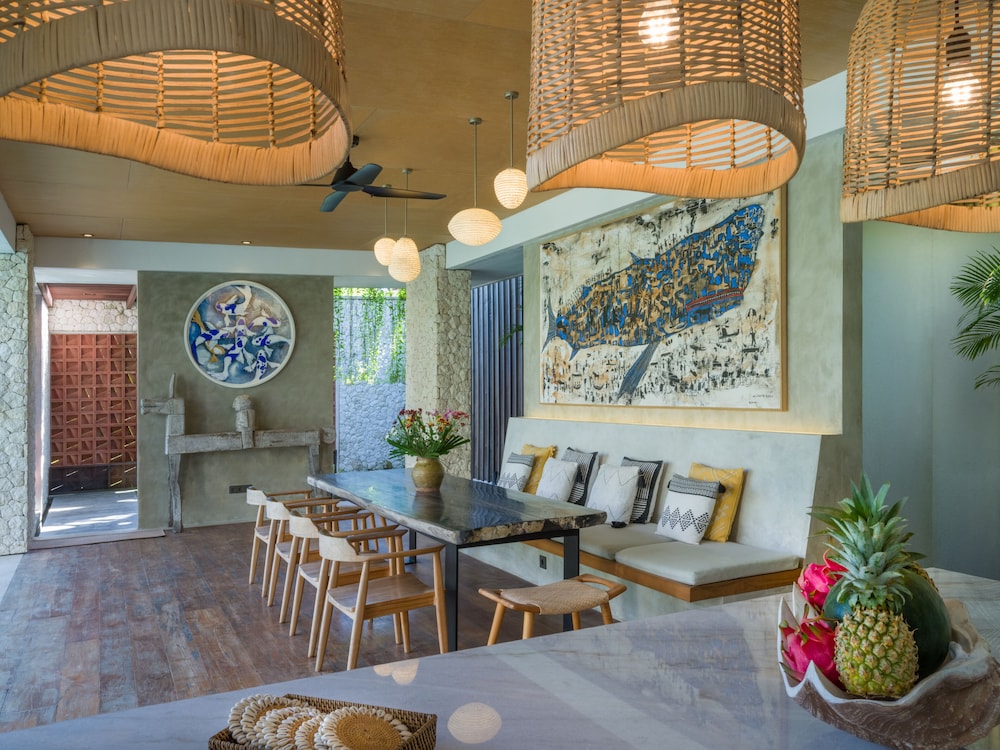 Pantai Indah Villas 12/23