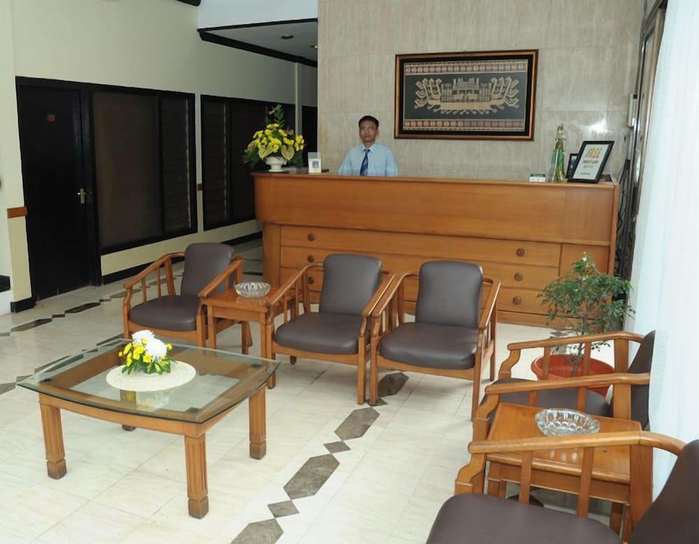 Kenangan Hotel 27/31