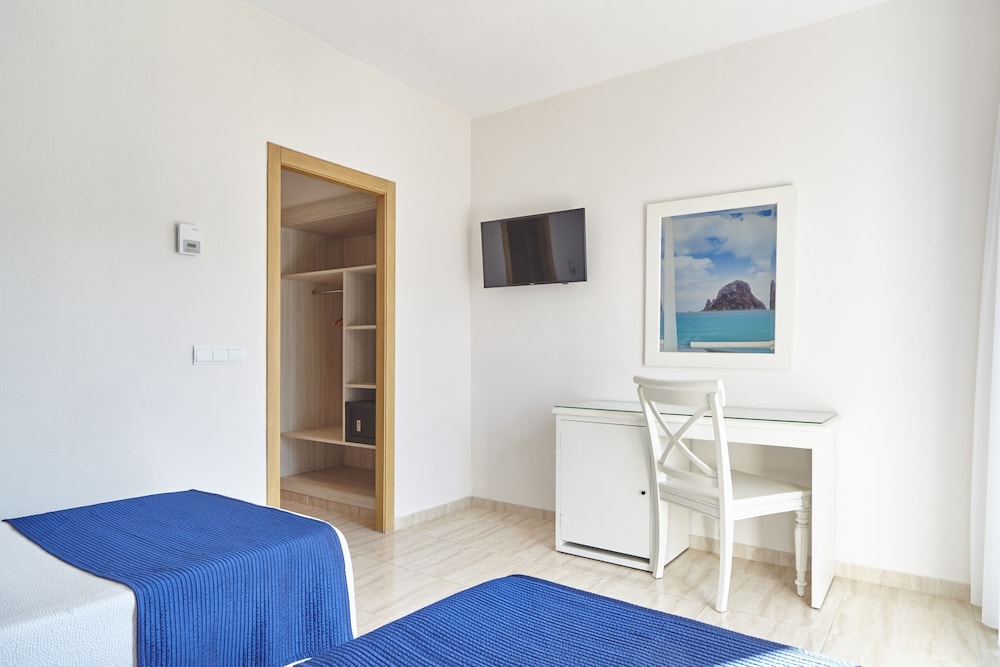 Hostal Mar Y Huerta 43/60