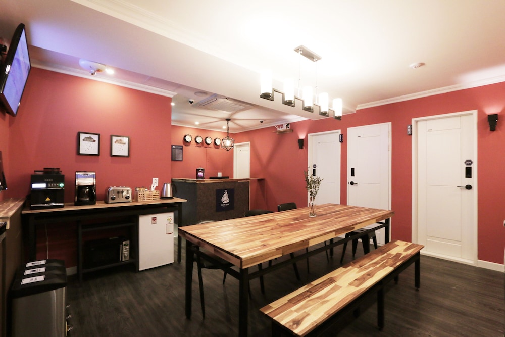 Blueboat Hostel Jeonju 5/59