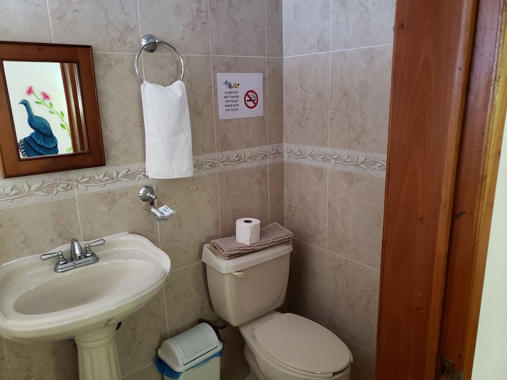 Hotel &amp; Club Campestre Altos Paraiso 46/50