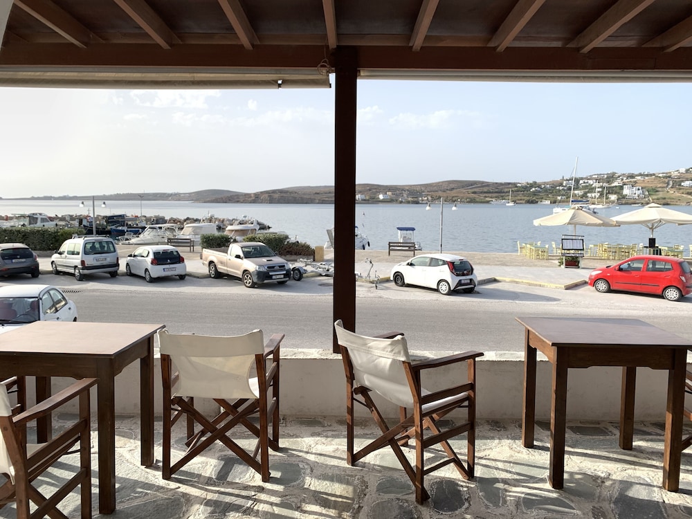 Asterias Hotel 25/33