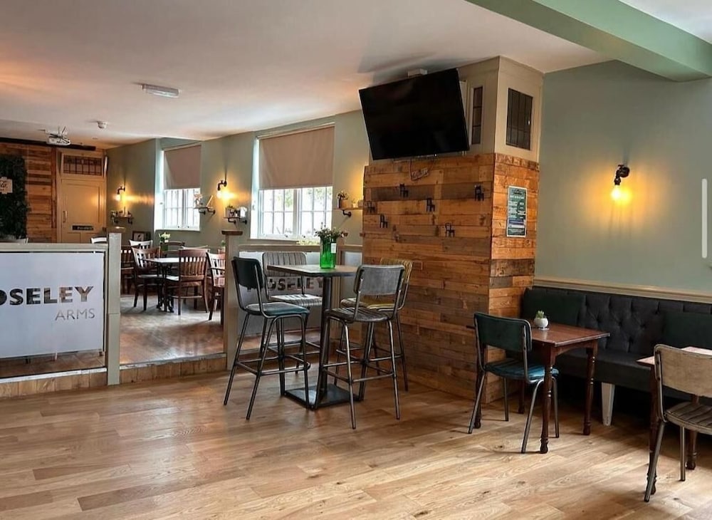 The Moseley Arms 41/49