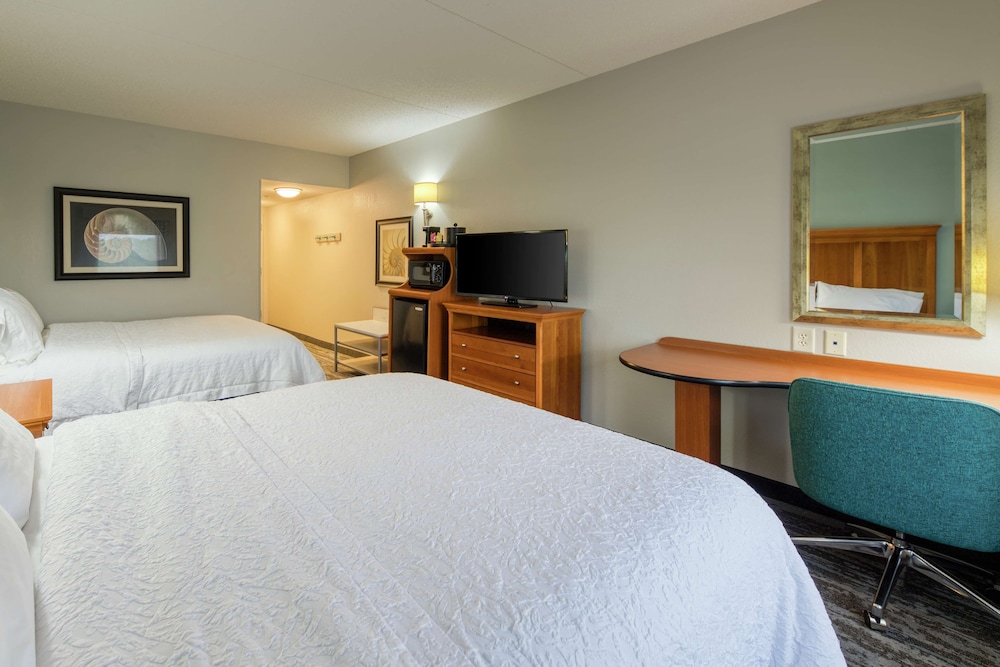 Hampton Inn Wilmington - University Area/Smith Creek Station 13/72