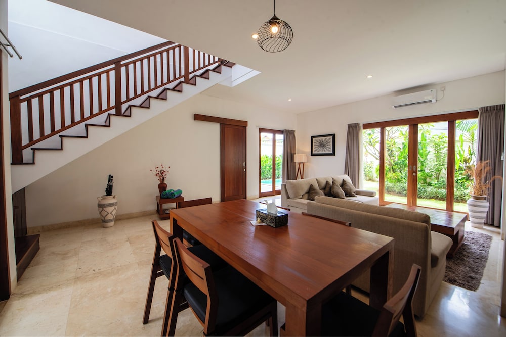 Bali Ayu Hotel And Villas 59/75