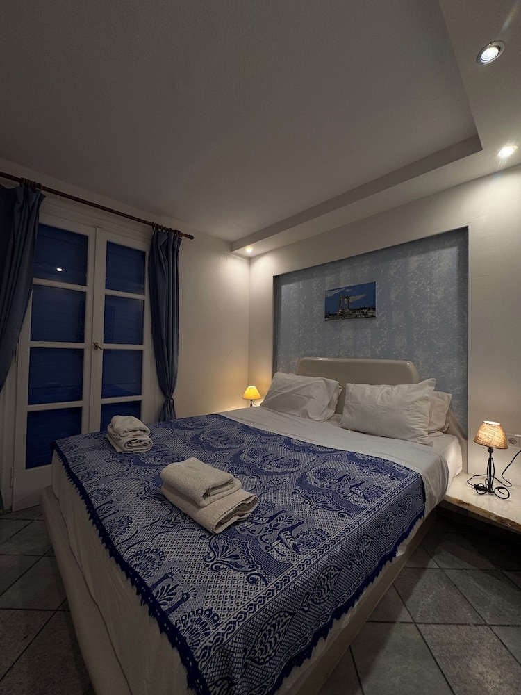 Sea View Apartments and Studios 29/50