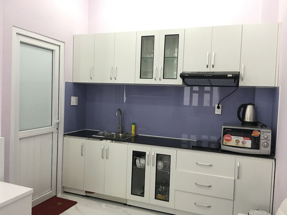 Ht Apartment 8/64