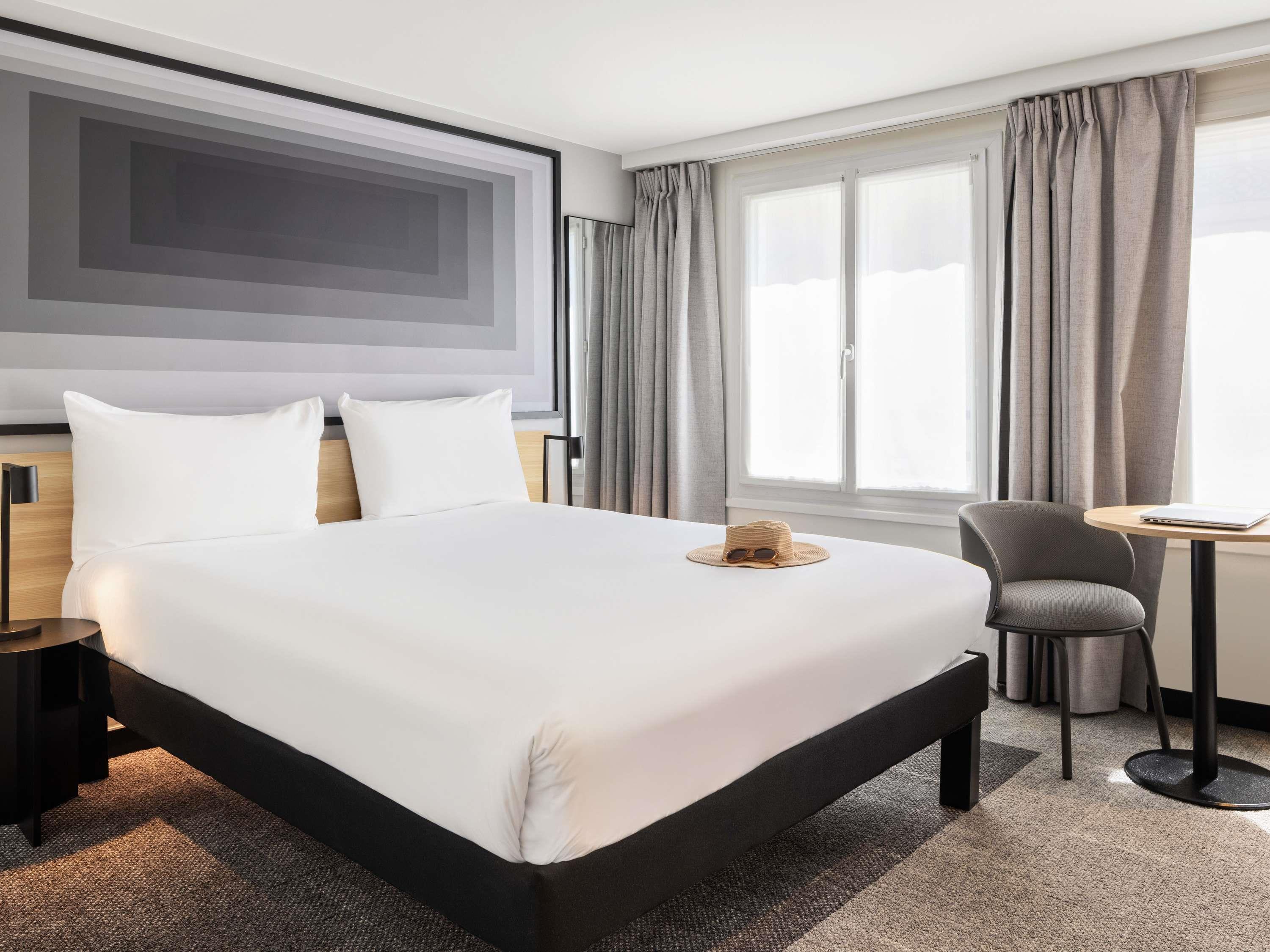 Room, Double Bed, ibis Paris Grands Boulevards Opera 9th Hotel 2/10
