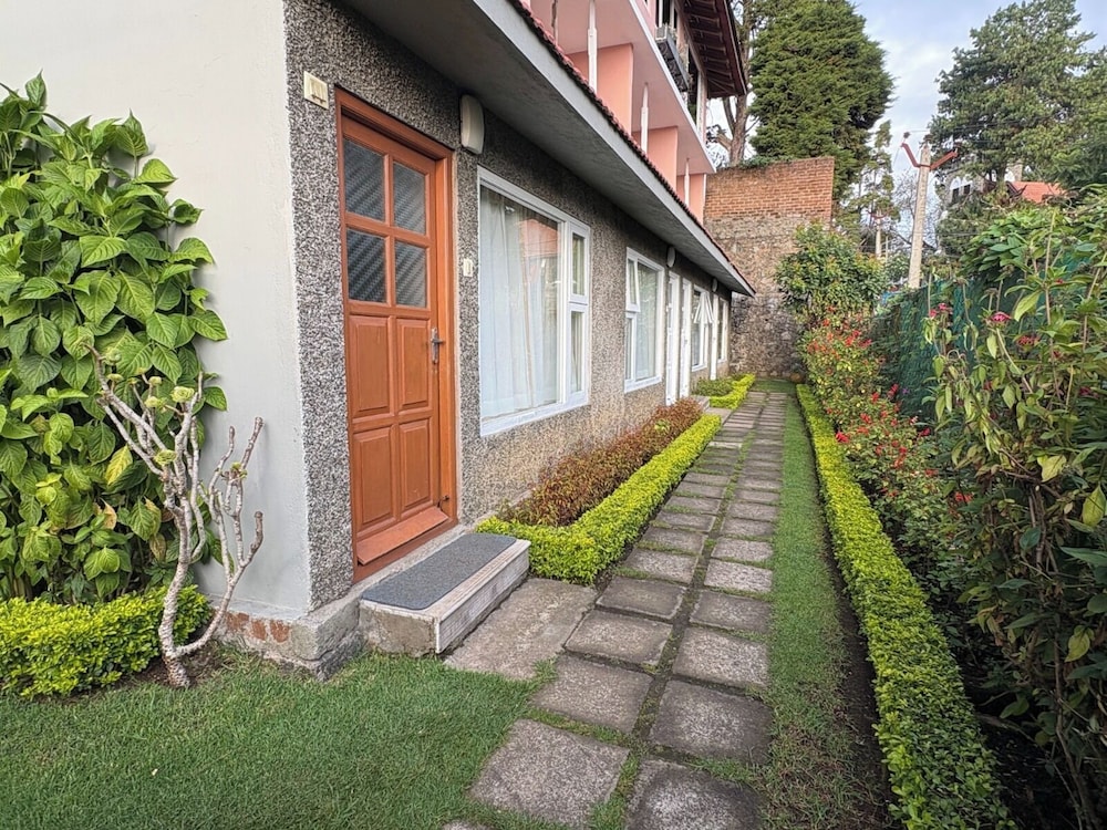 Villa Retreat - Boutique Hotel And Cottages 33/43