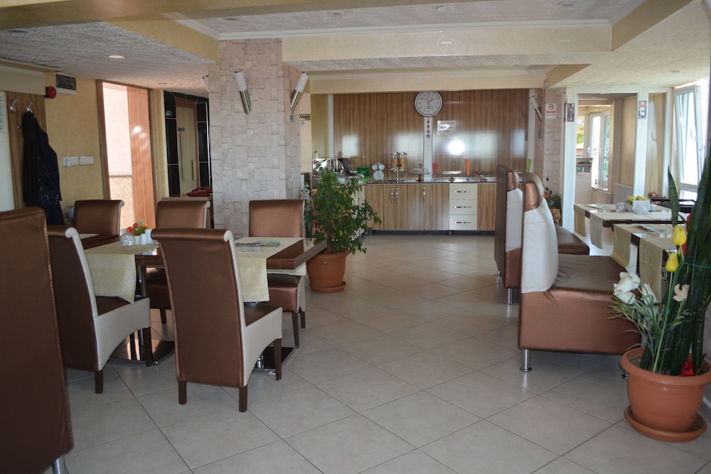 Yildirim Hotel 7/19