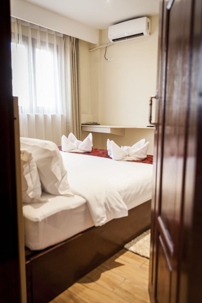 Central Boutique Hotel Vientiane 15/50