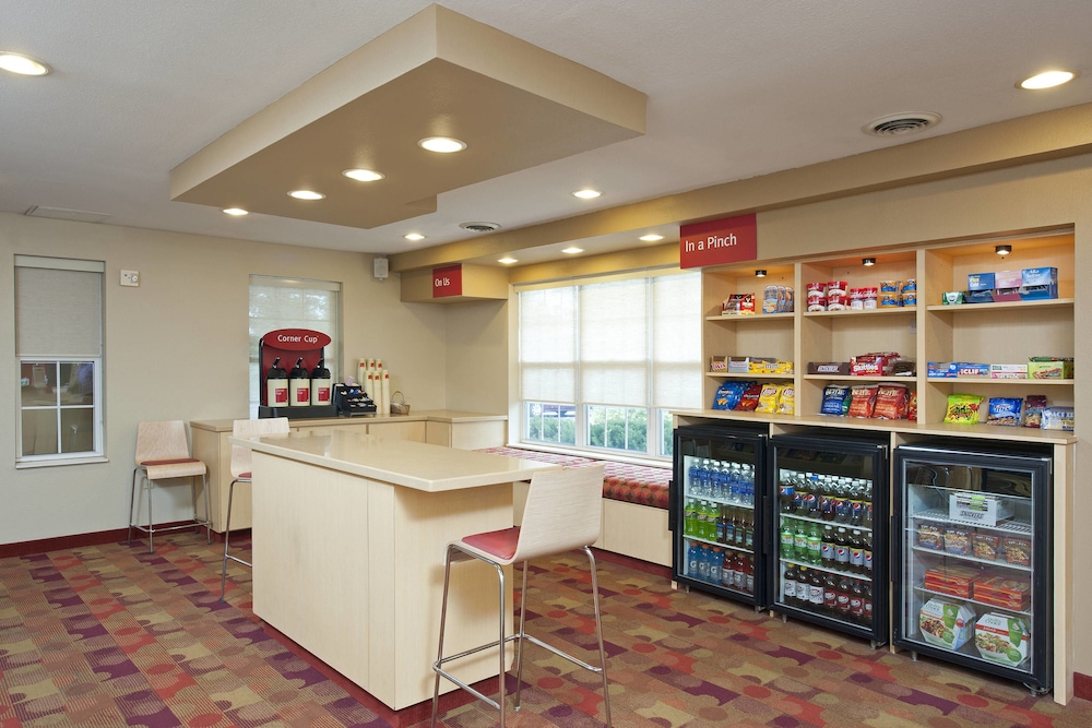 MainStay Suites Bloomington near University 33/42