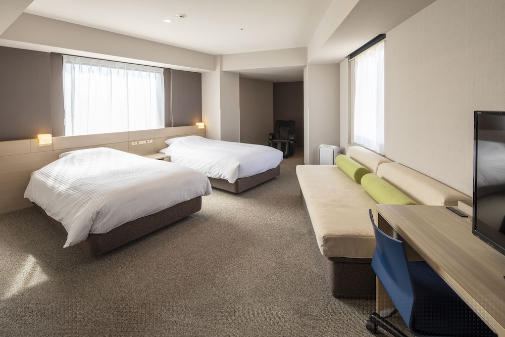 JR Clement Inn Takamatsu 8/24