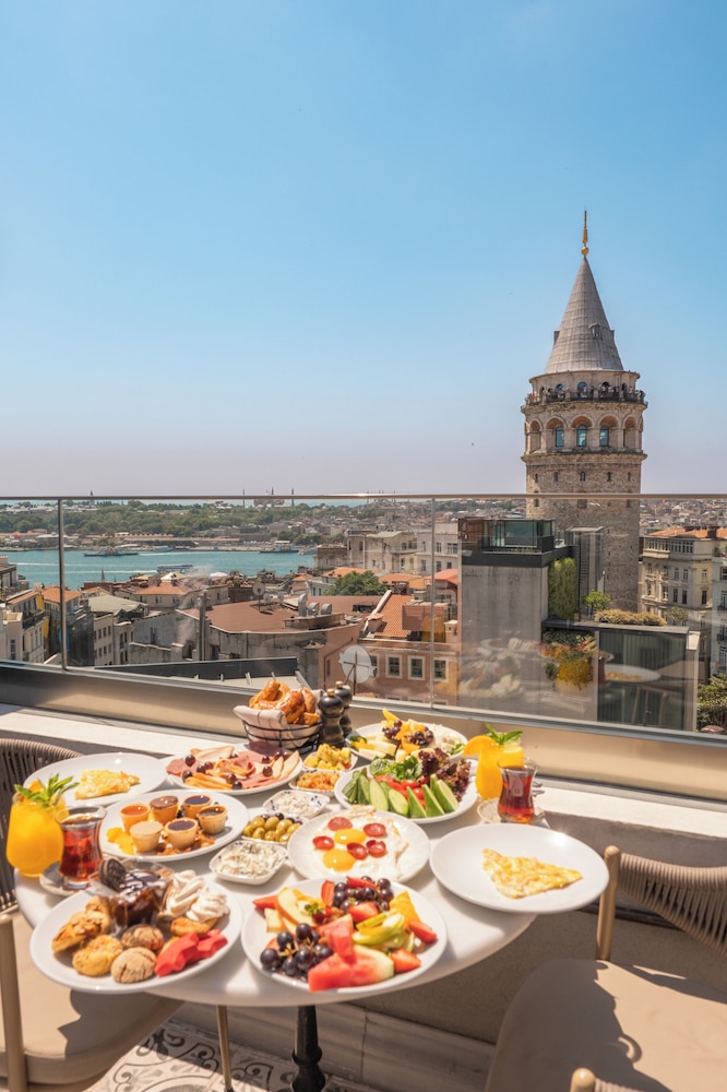 Meroddi Barnathan Hotel 35/49