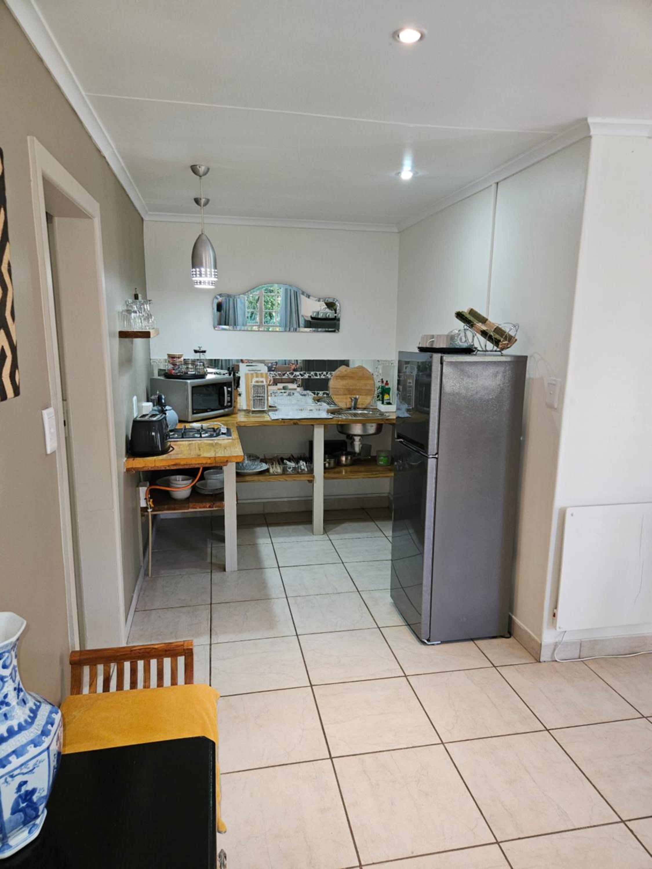 Stannards Guest Lodge 4/50