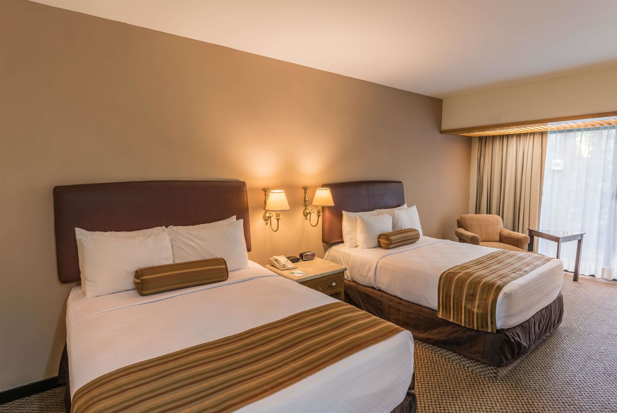 ROOM, 2 DOUBLE BEDS, CLUB LOUNGE ACCESS