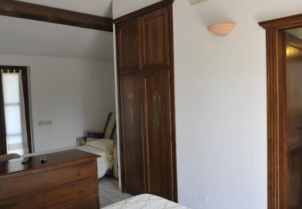 Room, Triple, 1 Double and 1 Single Bed, Villaggio Albergo Le Macerine 4/4