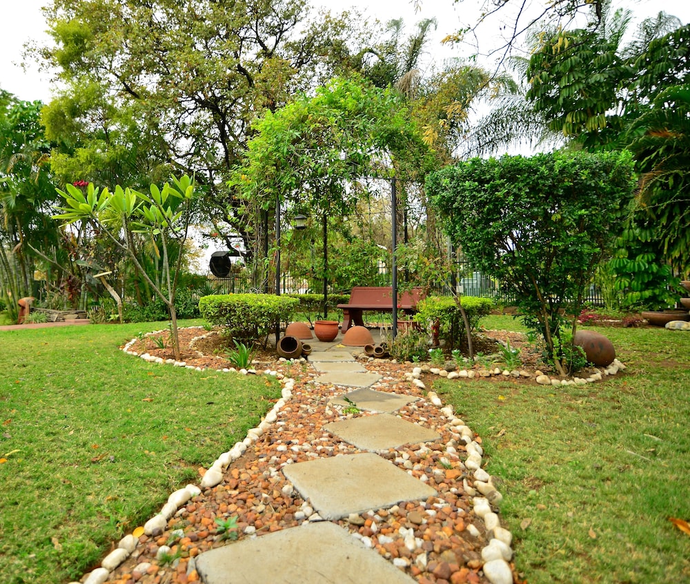 Lalamo Guest House 21/27