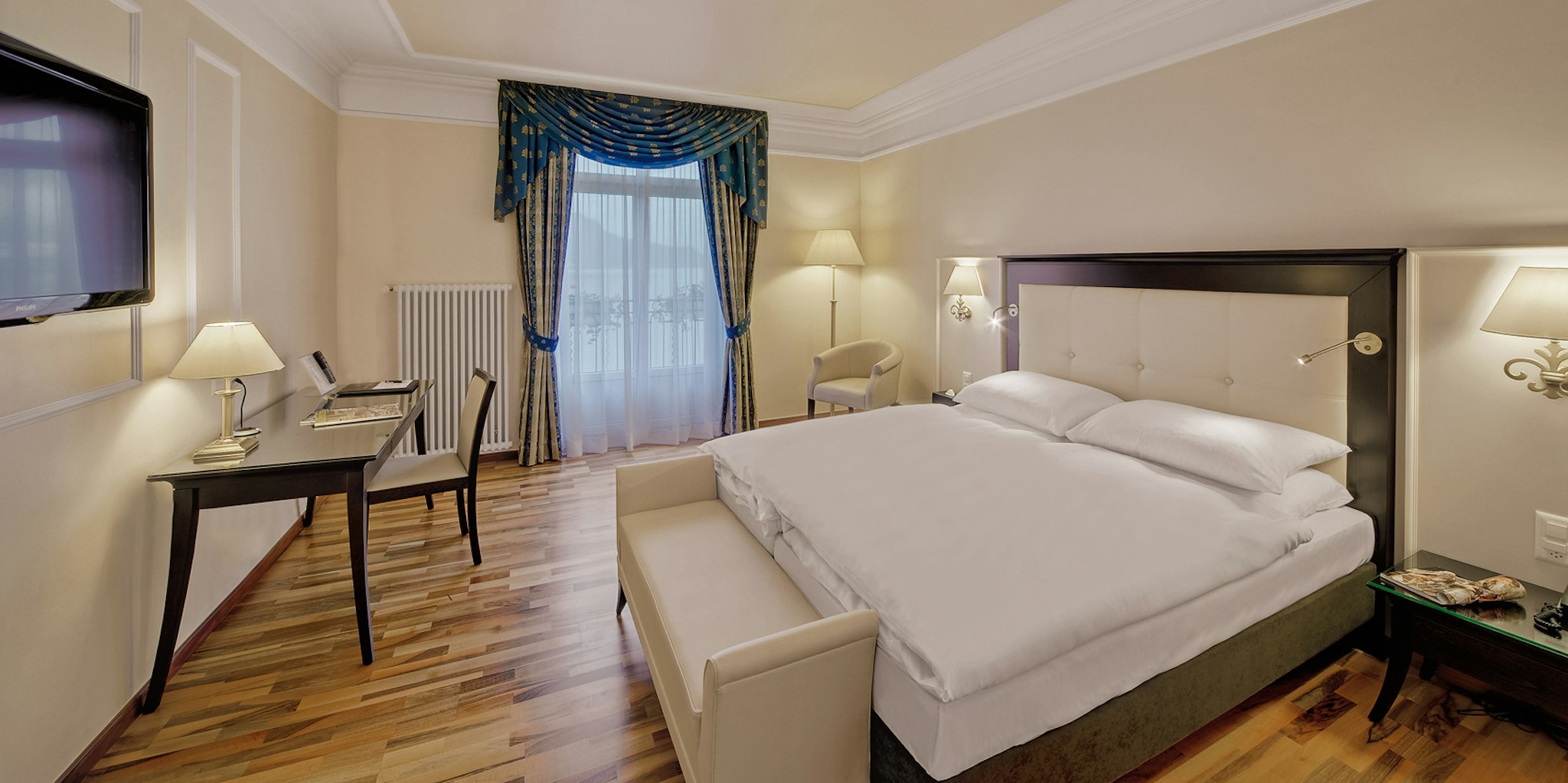 Grand Hotel Suisse Majestic 12/53