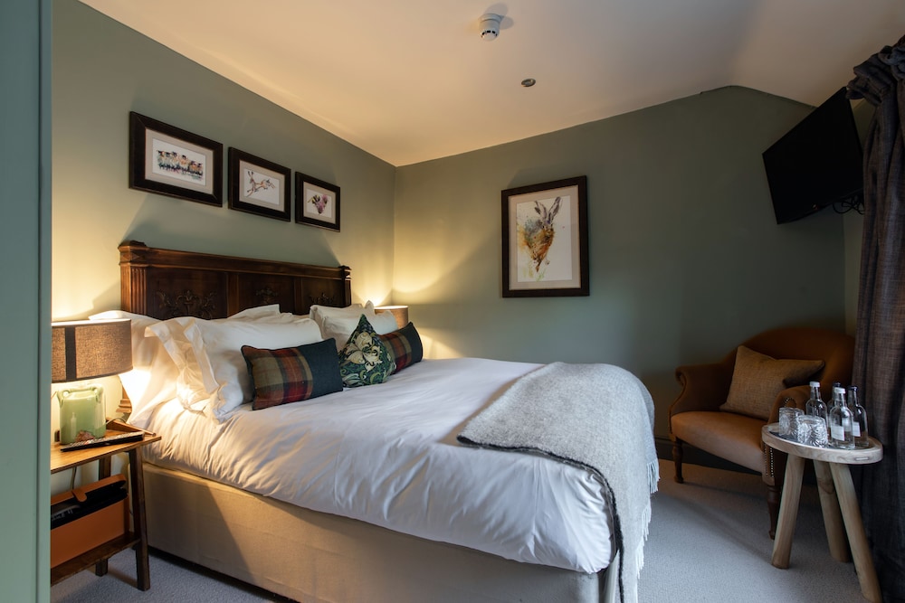 The Wheatsheaf Inn 9/46