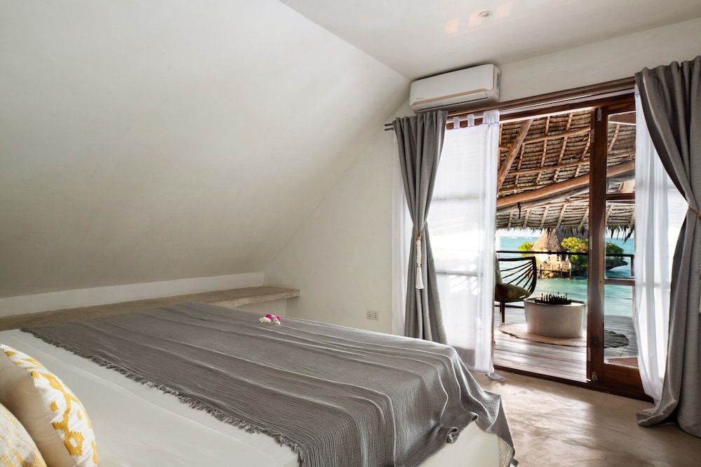 Upendo Beach Boutique Hotel 4/50