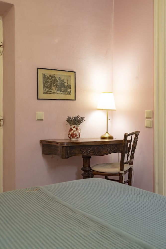 1 BEDROOM, ECONOMY, DOUBLE BED, TERRACE
