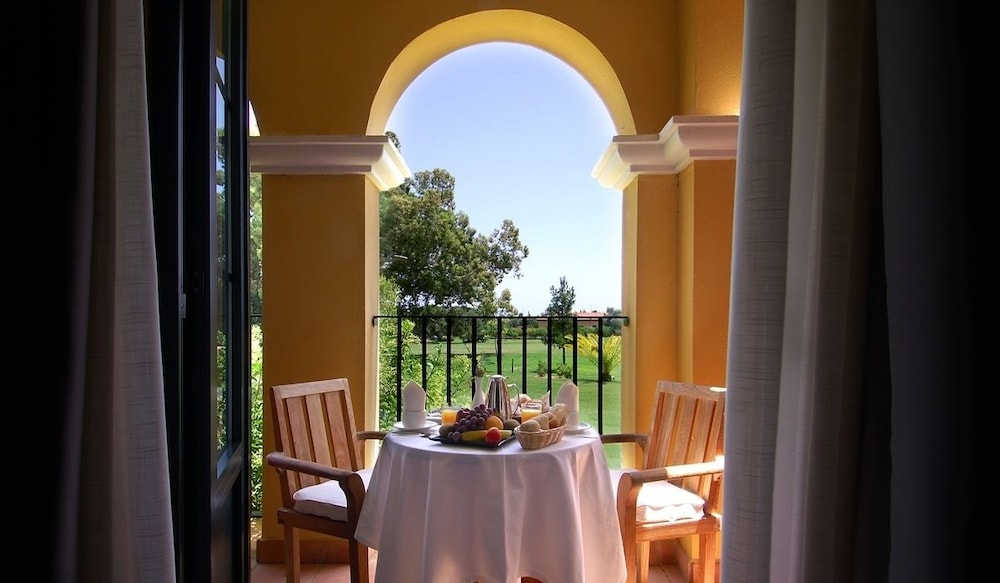 HOTEL ISLA CANELA GOLF 23/36