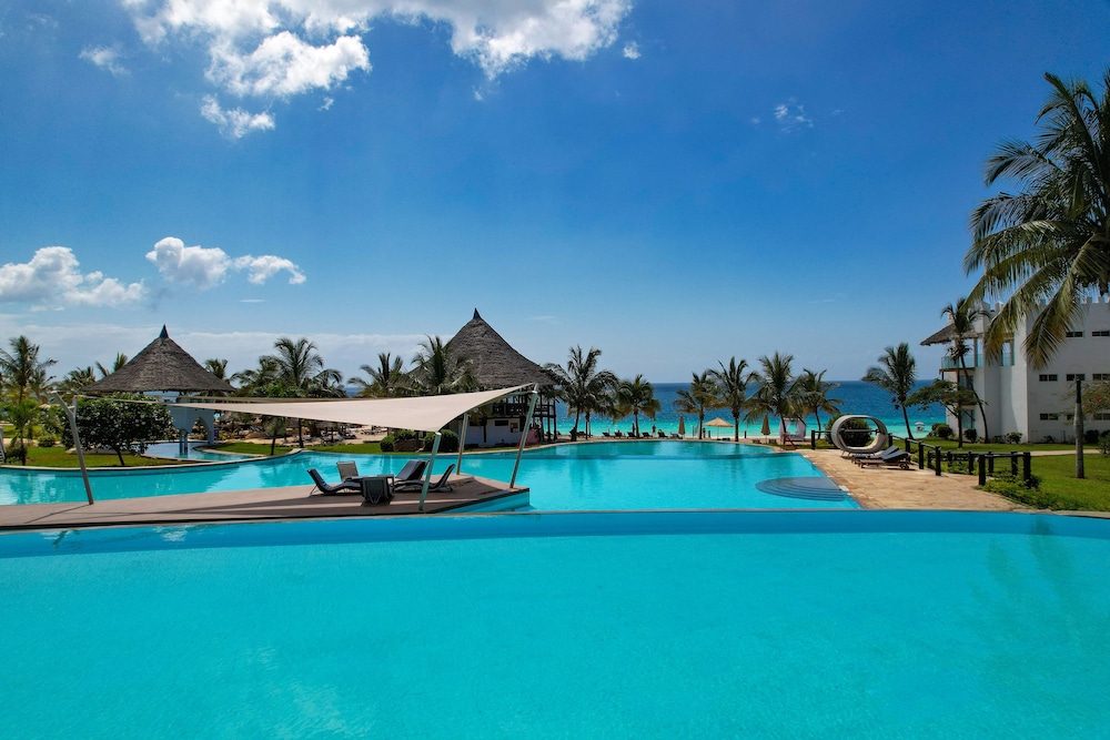 Royal Zanzibar Beach Resort 49/50