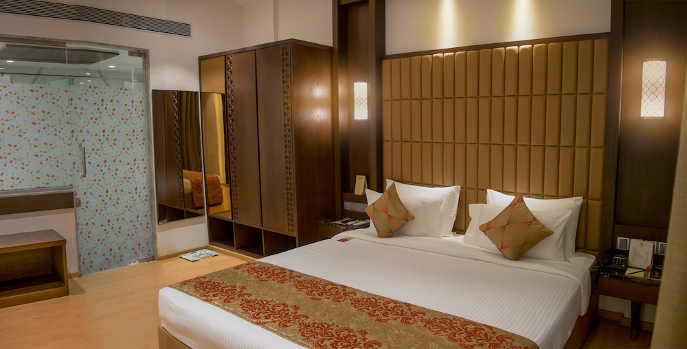 The Corinthians Resort 20/76