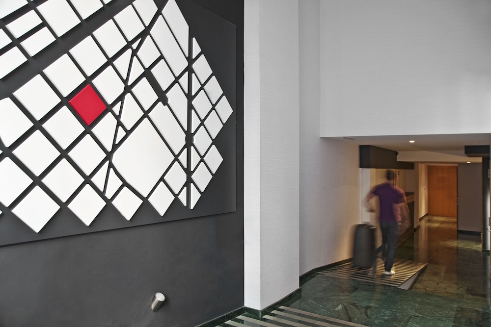 AinB Sagrada Familia Apartments 4/74