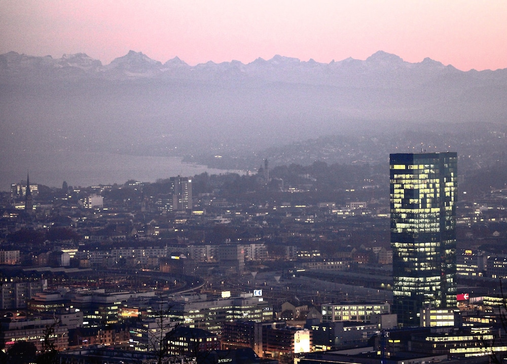 Novotel Zurich City West 77/79