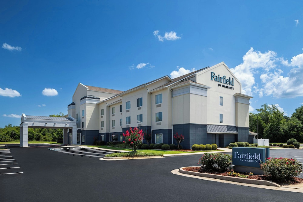 Fairfield Inn & Suites Marianna 64/67