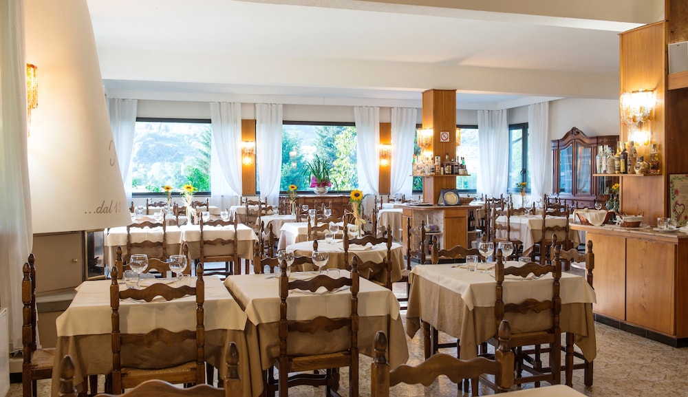 Hotel Ristorante Milano 23/34