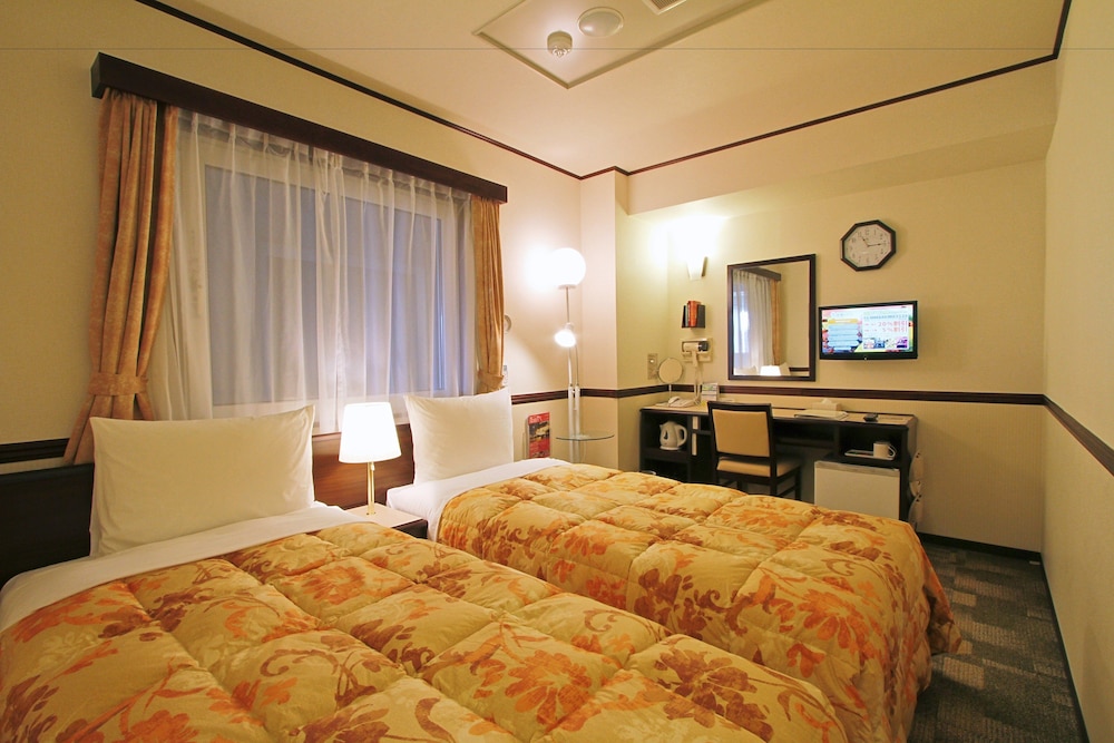Toyoko Inn Tokyo-eki Shin-Ohashi Mae 13/68