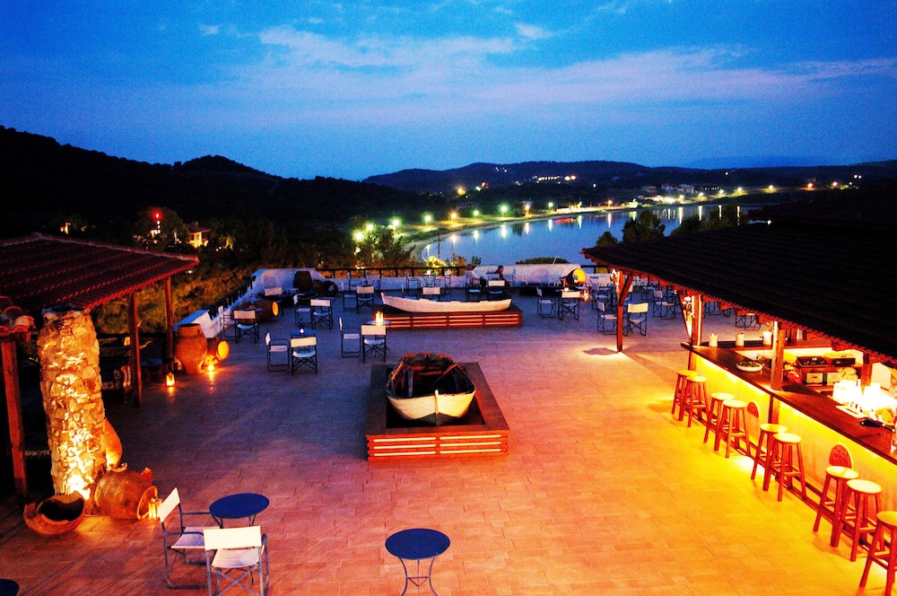 Agionissi Resort 45/50