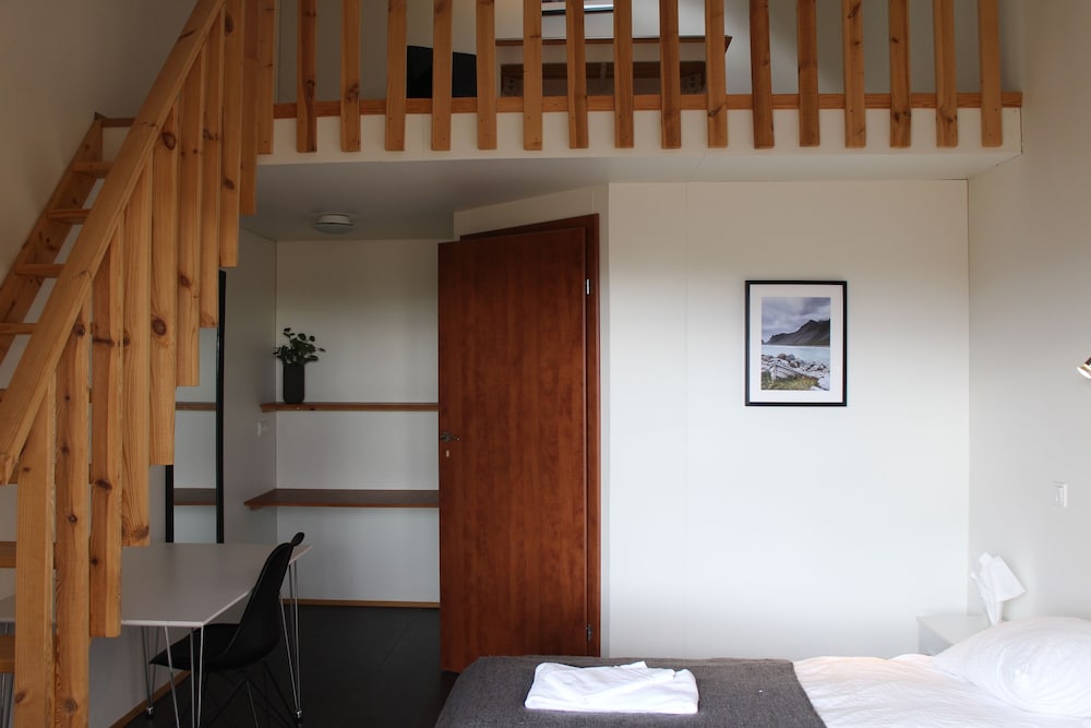 Hotel A 17/50