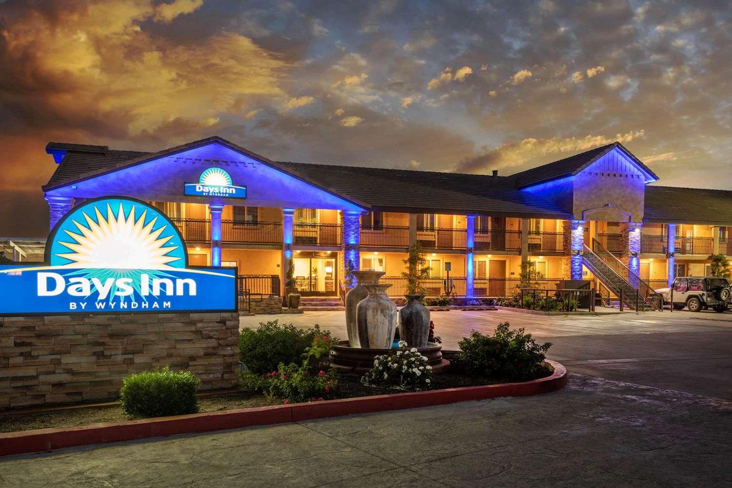 Days Inn by Wyndham Galt/Elk Grove South 4/41