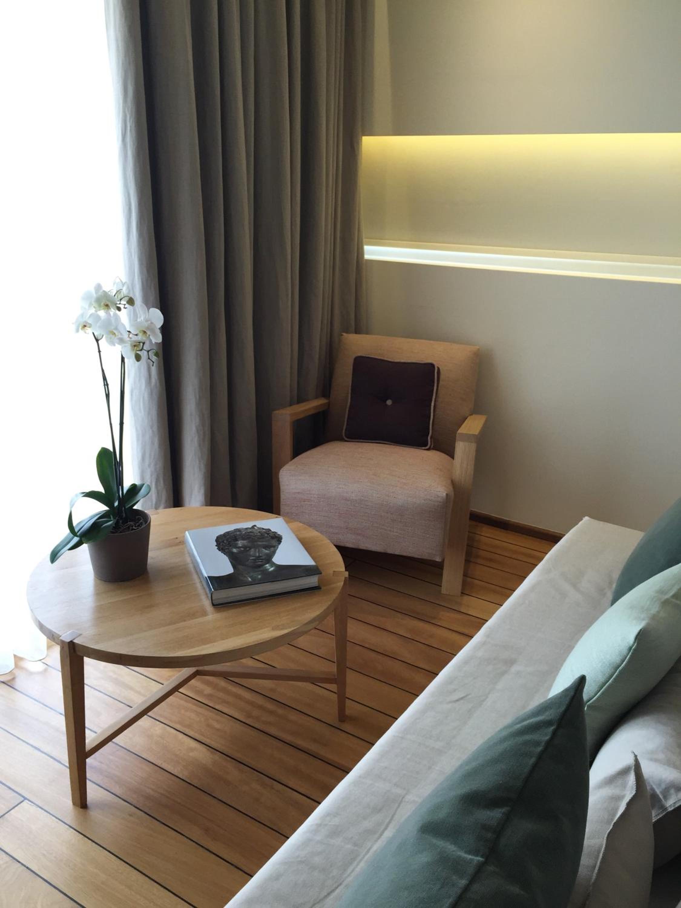 SUITE, DOUBLE BED