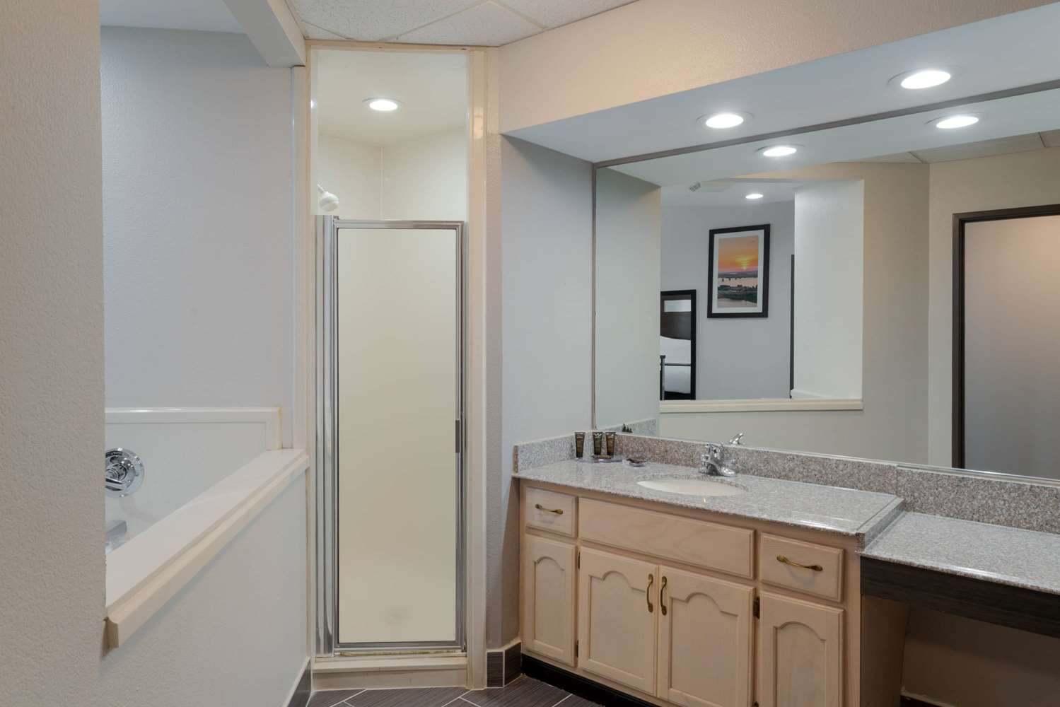 Wingate by Wyndham Memphis East 16/18