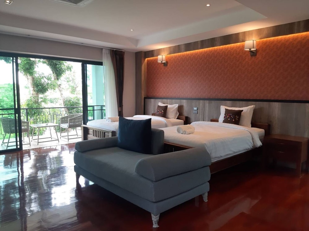 Pool, Villa, King Bed 4/6