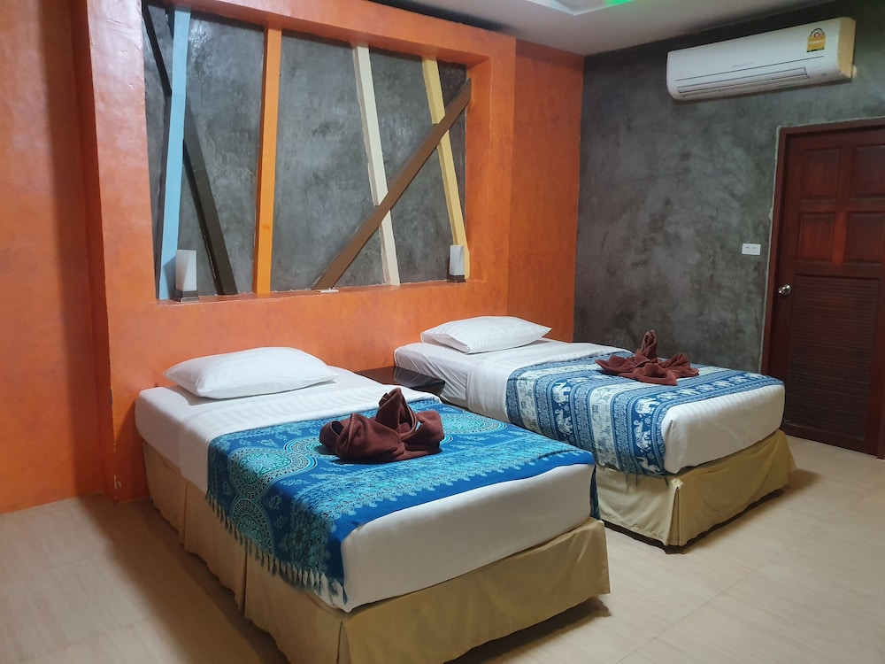 Saikaew Boutique Hotel 35/72